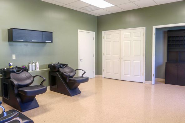 780 Rt 6 Scranton Cdle Highway, Jermyn, PA 18433